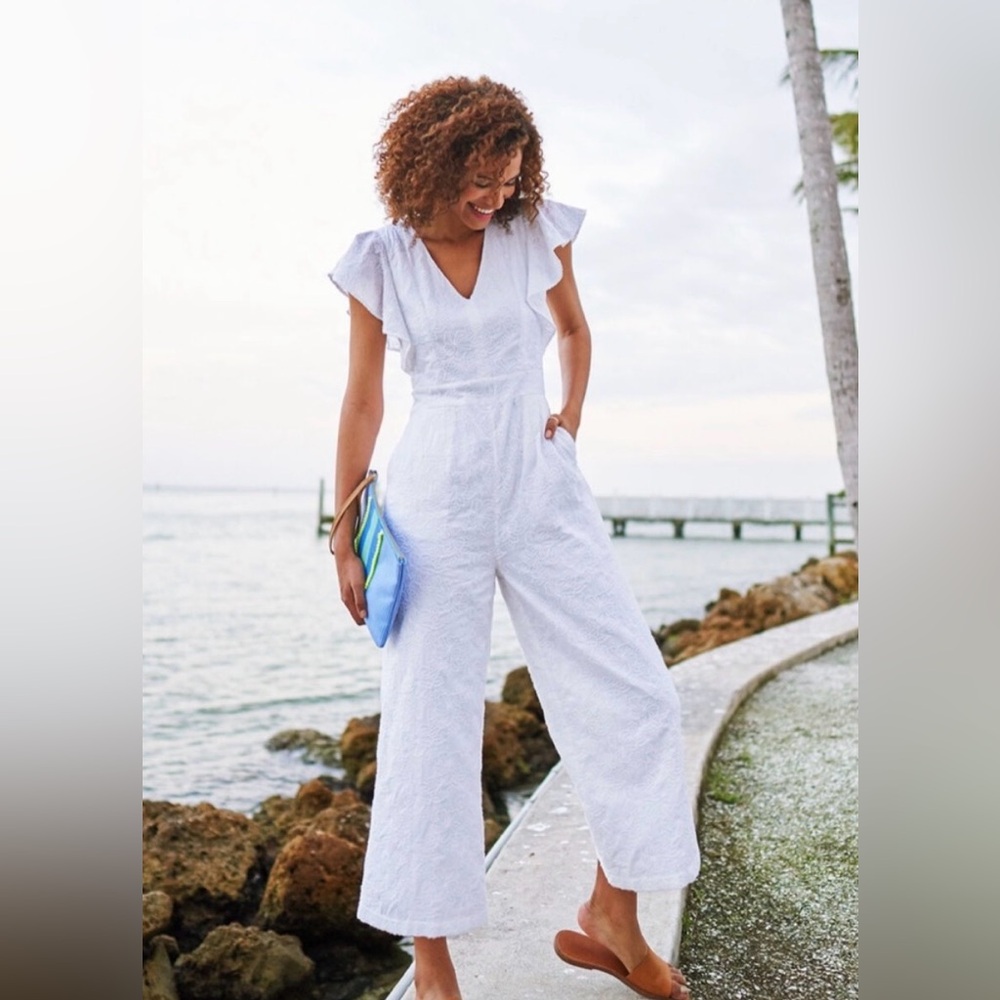 Vineyard Vines Bahamian Floral Eyelet Jumpsuit size 10